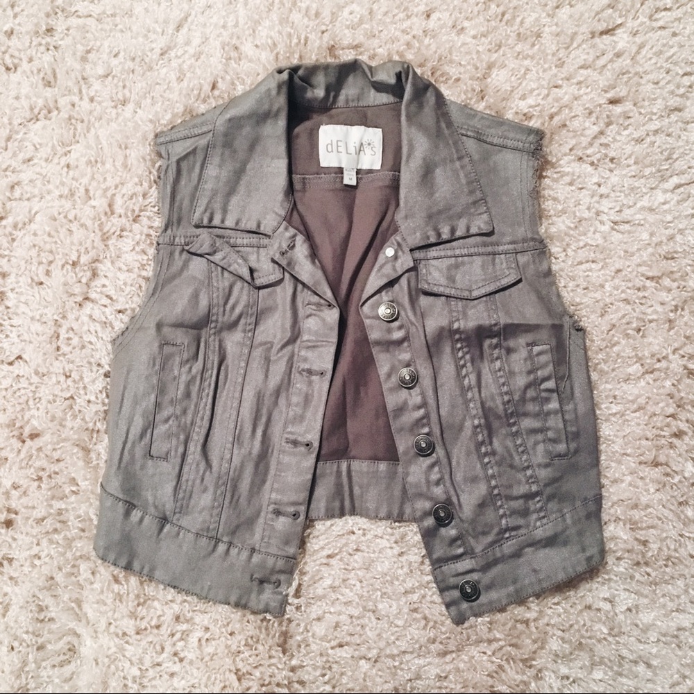 Silver Delia*s vest